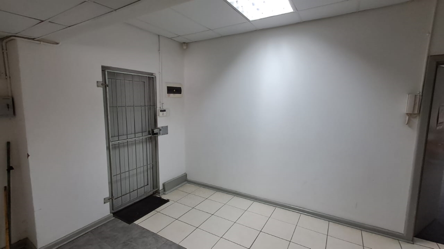 To Let commercial Property for Rent in Vincent Eastern Cape